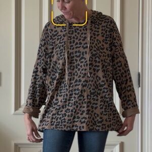 Leopard Print Hoodie lightweight, comfortable material, like new